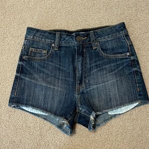 Aritzia Tamils denim shorts